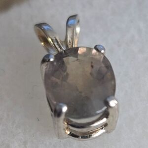 Elegant Silver Pendant with Natural Alexandrite